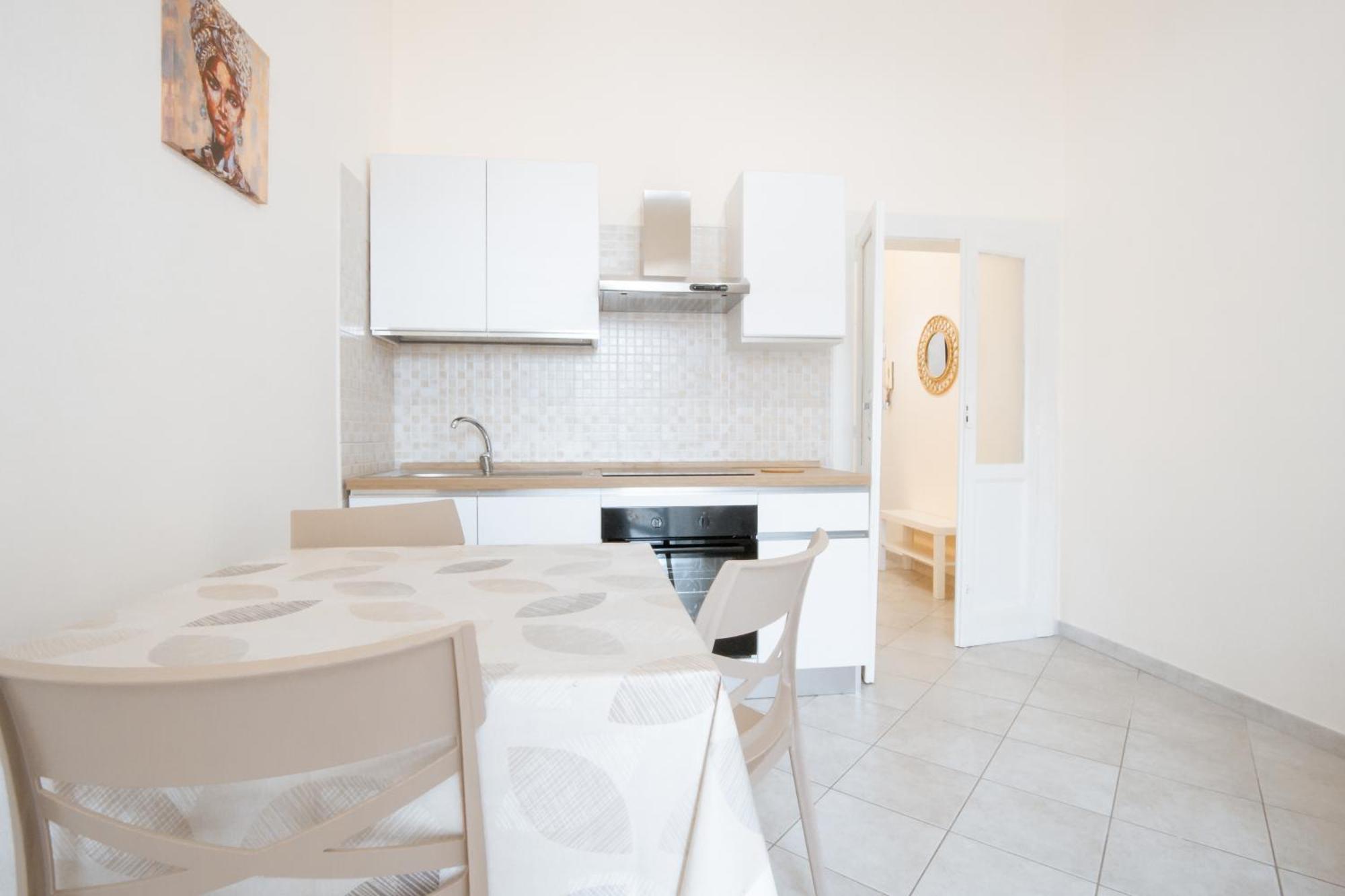 Krisa Apartment Bari Esterno foto