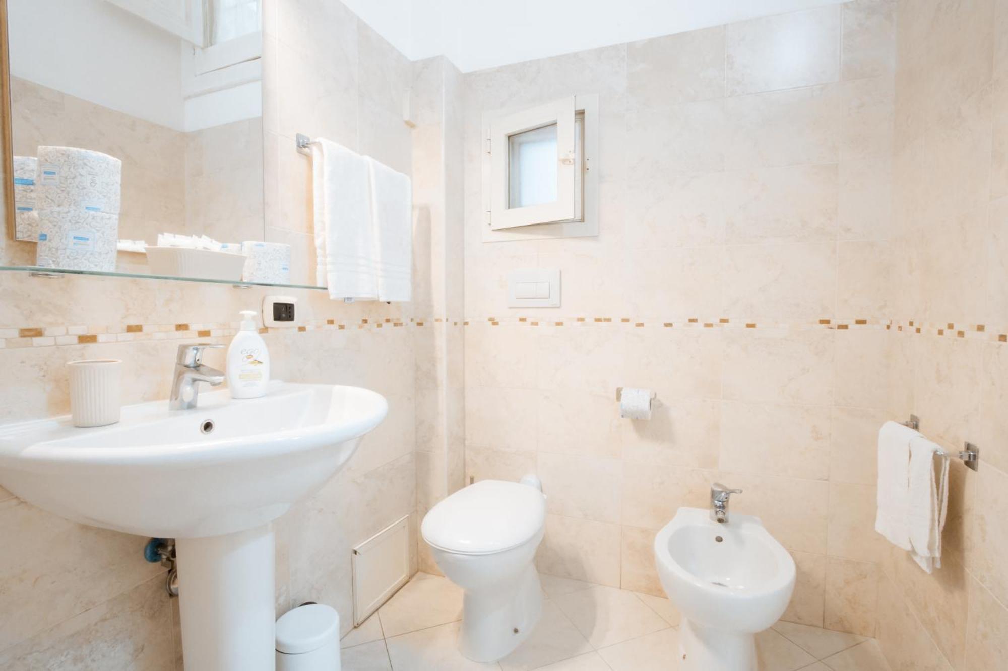 Krisa Apartment Bari Esterno foto